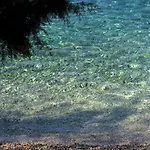 On The In Bay Mala Luka Omiš